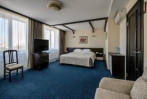 River Park Hotel