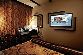 River Park Hotel