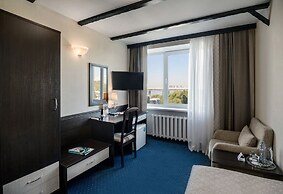 River Park Hotel