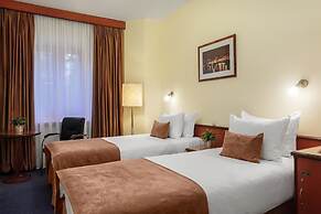Volna Hotel