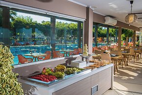 Corissia Beach Hotel