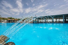 Corissia Beach Hotel