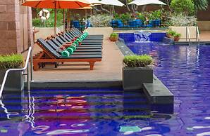 Ramada Plaza by Wyndham Bangkok Menam Riverside