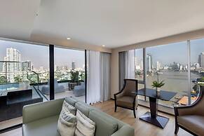 Ramada Plaza by Wyndham Bangkok Menam Riverside