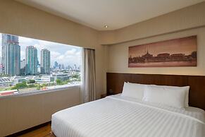 Ramada Plaza by Wyndham Bangkok Menam Riverside