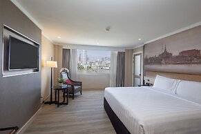 Ramada Plaza by Wyndham Bangkok Menam Riverside