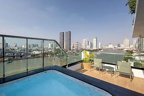 Ramada Plaza by Wyndham Bangkok Menam Riverside