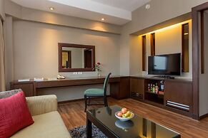 Ramada Plaza by Wyndham Bangkok Menam Riverside