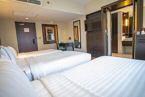 Ramada Plaza by Wyndham Bangkok Menam Riverside