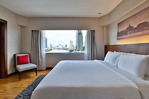 Ramada Plaza by Wyndham Bangkok Menam Riverside