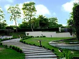 The Grand New Delhi