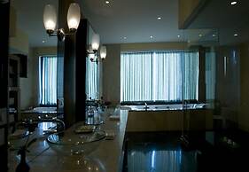 The Grand New Delhi
