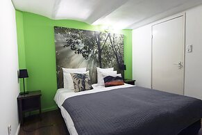 Quentin Museum Square Hotel
