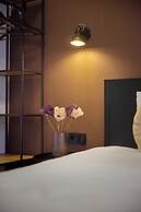 Quentin Museum Square Hotel