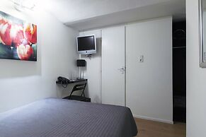 Quentin Museum Square Hotel