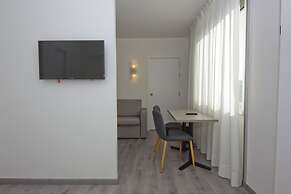 Aparthotel Atenea Valles