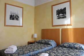 Hotel Club