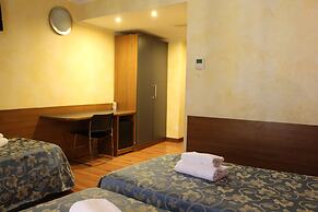 Hotel Club
