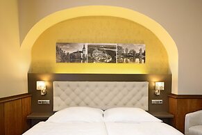 Hotel Zlata Hvezda Trebon