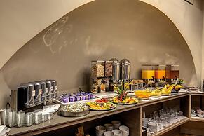Al Manthia Hotel - Trevi Hotels Group