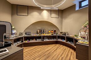 Al Manthia Hotel - Trevi Hotels Group