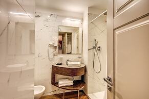 Al Manthia Hotel - Trevi Hotels Group