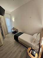Massimi City Garden Hotel