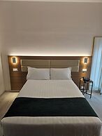 Massimi City Garden Hotel