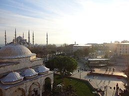 Lapis Inn Hotel & Spa