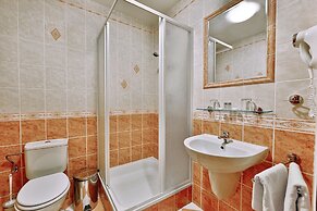 Hotel Attic