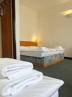 Hotel Astra