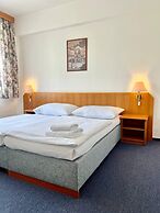 Hotel Astra
