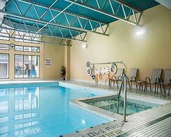 Quality Hotel Fallsview Cascade