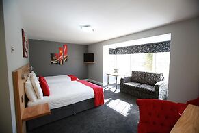 Hillgrove Hotel