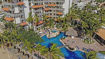 Luna Palace Hotel and Suites