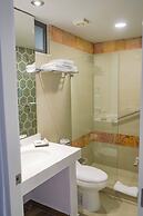 Luna Palace Hotel and Suites