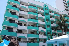 Hotel Playa Marina