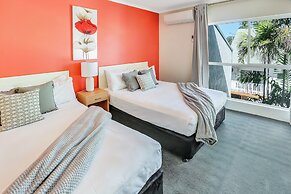 Coral Tree Inn