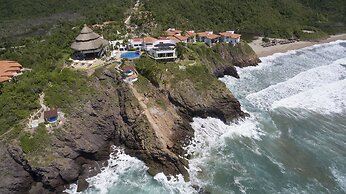 Hotel Punta Serena & Resorts- Couples Only