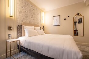 ELSA, Hôtel Paris