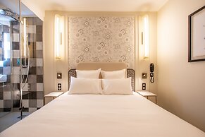ELSA, Hôtel Paris