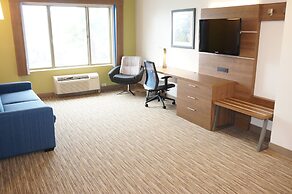 Holiday Inn Express Fremont-Milpitas Central by IHG