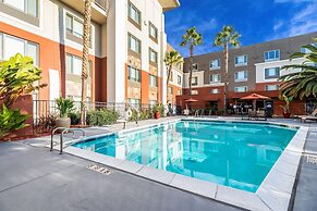 Holiday Inn Express Fremont-Milpitas Central by IHG