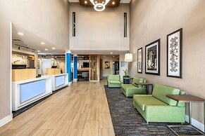 Holiday Inn Express Fremont-Milpitas Central by IHG