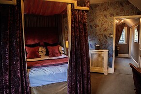 Langshott Manor