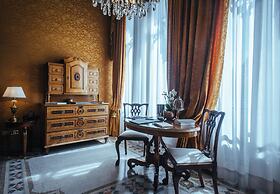 Relais & Chateaux Villa Crespi