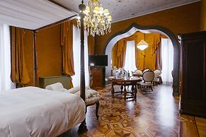 Relais & Chateaux Villa Crespi