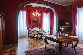 Relais & Chateaux Villa Crespi