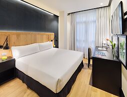H10 Puerta de Alcalá 4* Sup