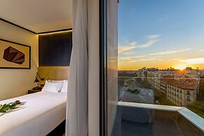 H10 Puerta de Alcalá 4* Sup